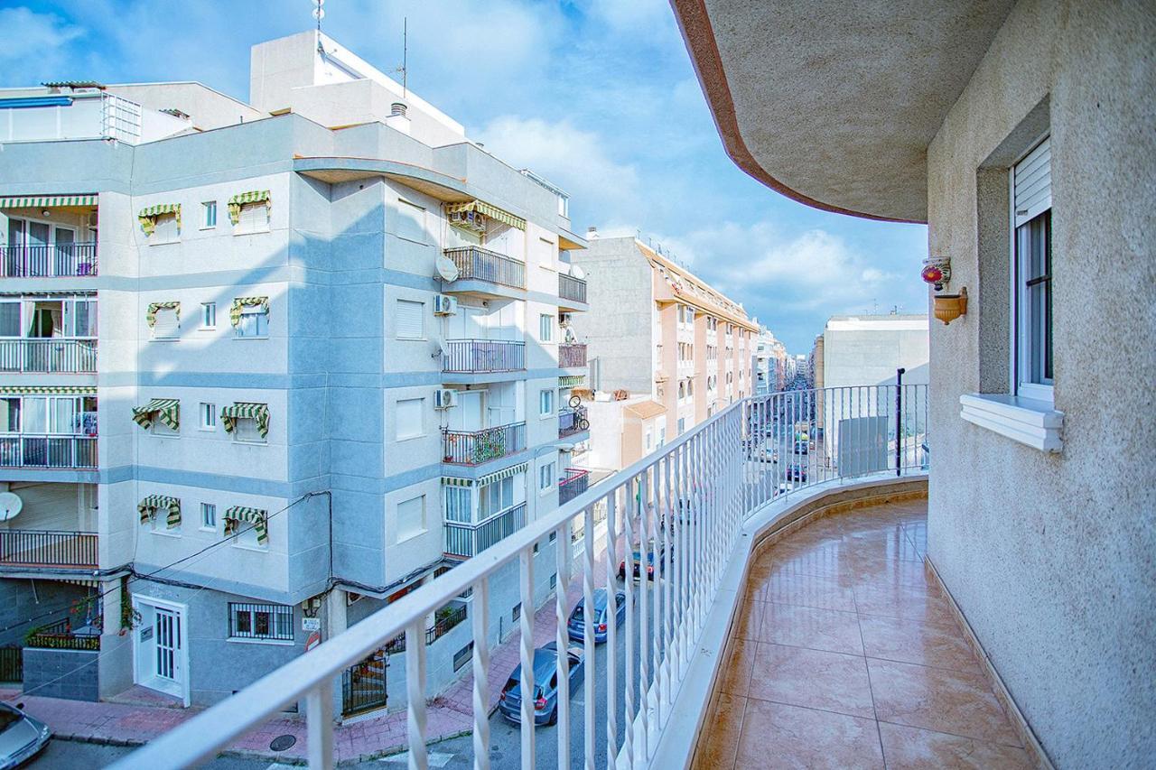 125 City Beach - Alicante Holiday Torrevieja Esterno foto